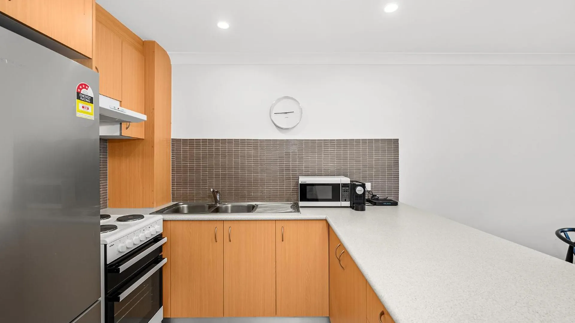 Apartment Surfers Paradise- Meters From The Beach! Gold Coast Australia