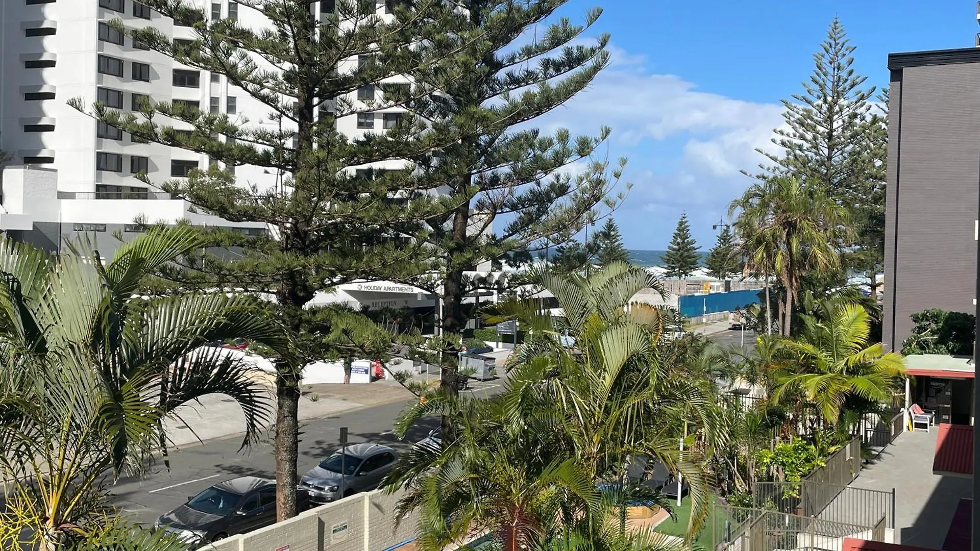 Apartment Surfers Paradise- Meters From The Beach! Gold Coast